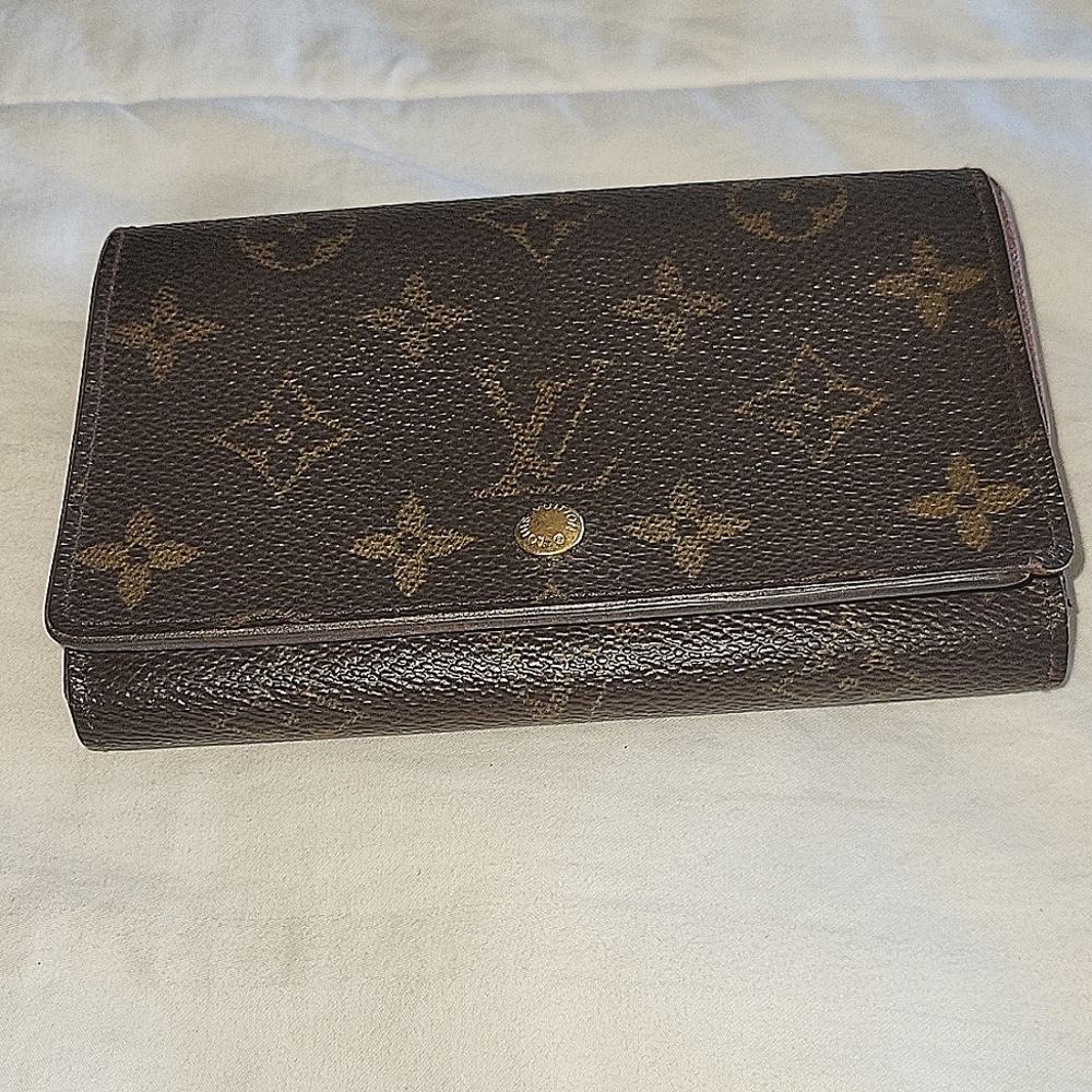 Louis Vuitton Monogram Porte-Monnaie Tresor wallet